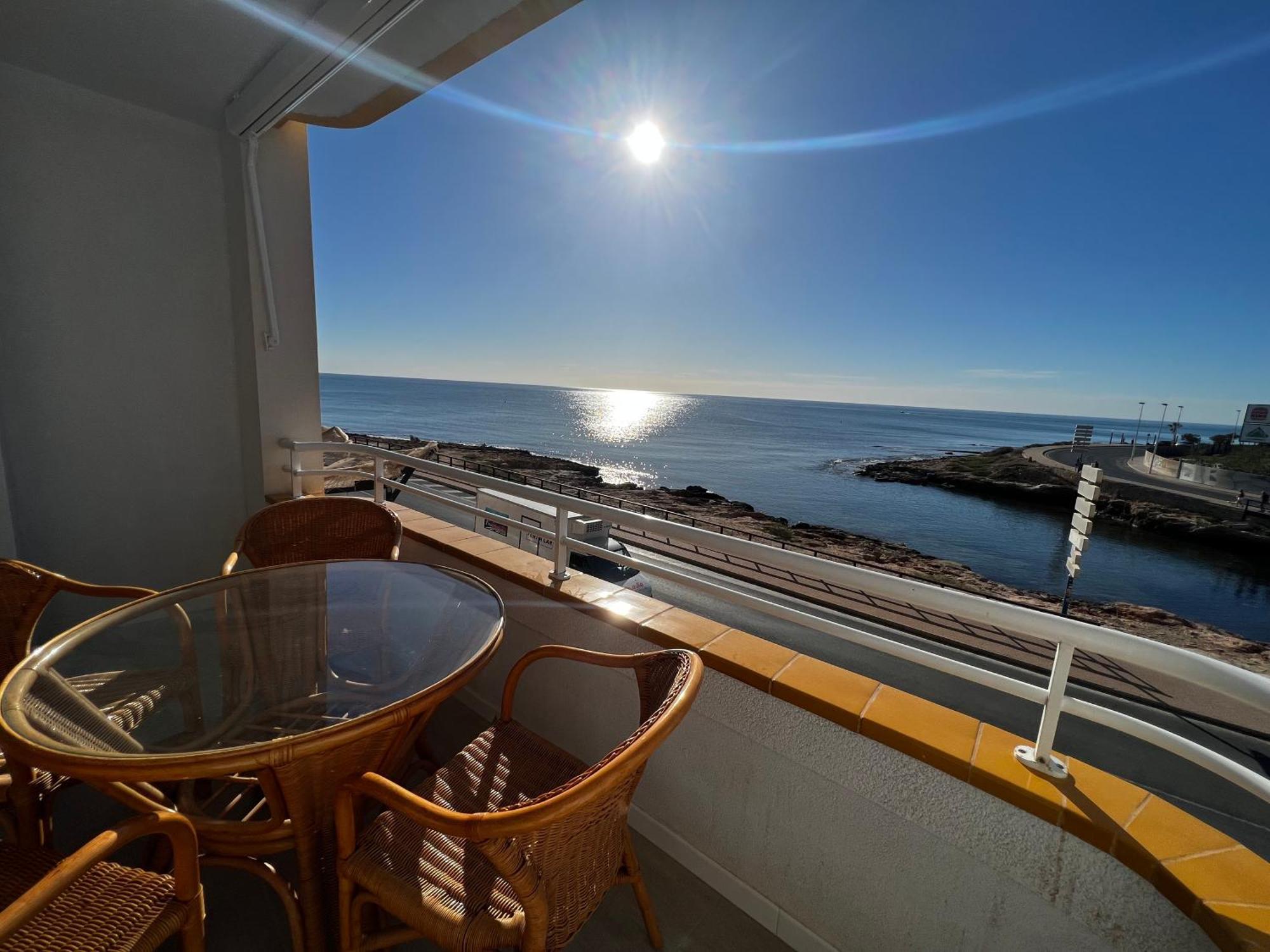 Costa Este Apartments - Torrevieja Ngoại thất bức ảnh